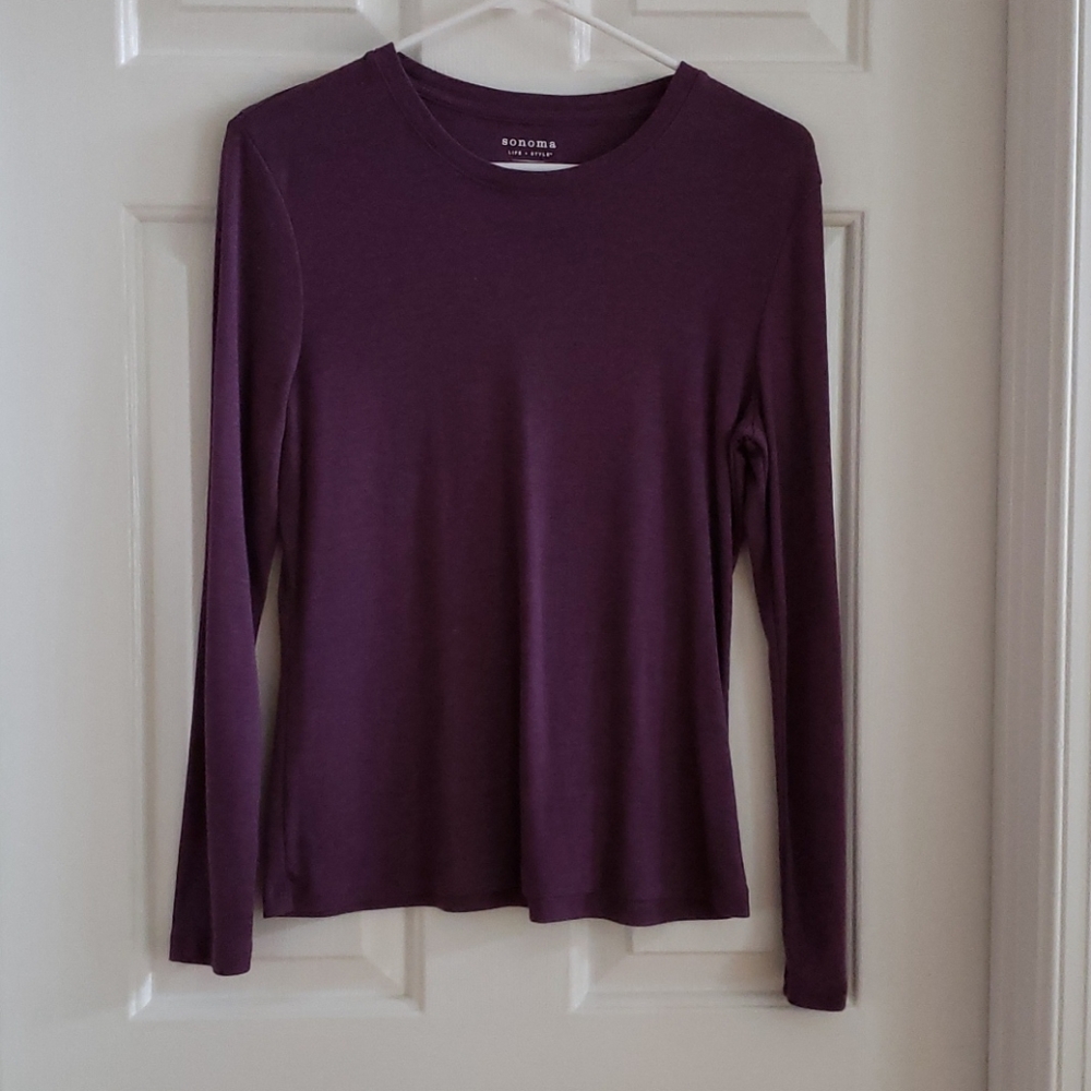 Women's Top